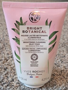 Yves Rocher Bright Botanical Pink Tube with Green Leaf Accents